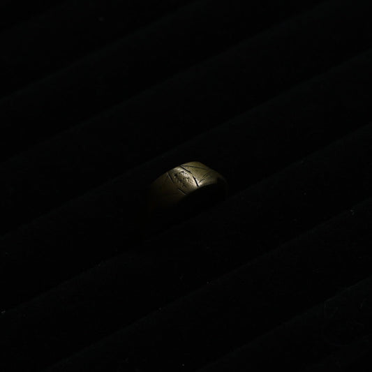 Vintage Engraved Signet Ring "Artdeco style"｛RM-00324｝