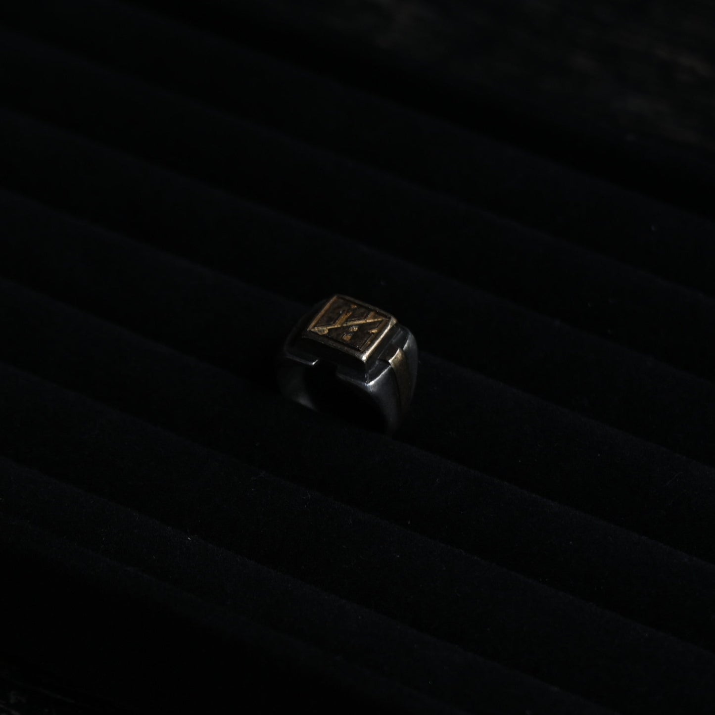 Gold Monogram Signet Ring｛RM-00327｝