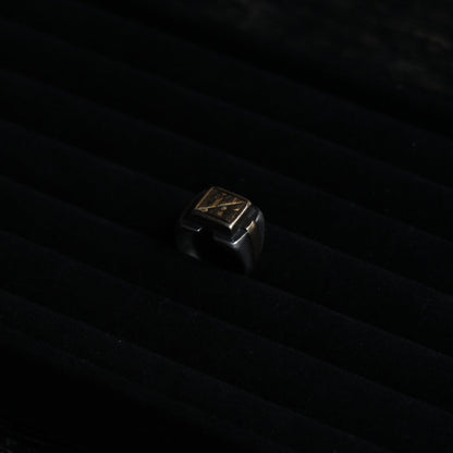 Gold Monogram Signet Ring｛RM-00327｝