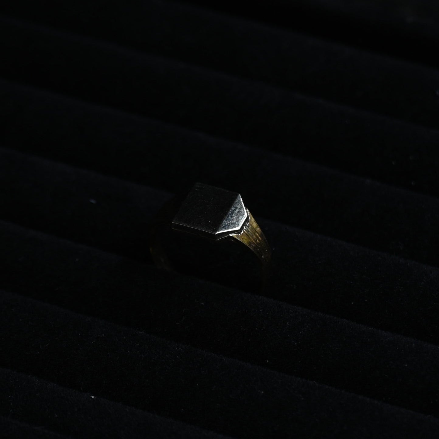 Square Signet Ring " Gold × Silver "｛RM-00334｝