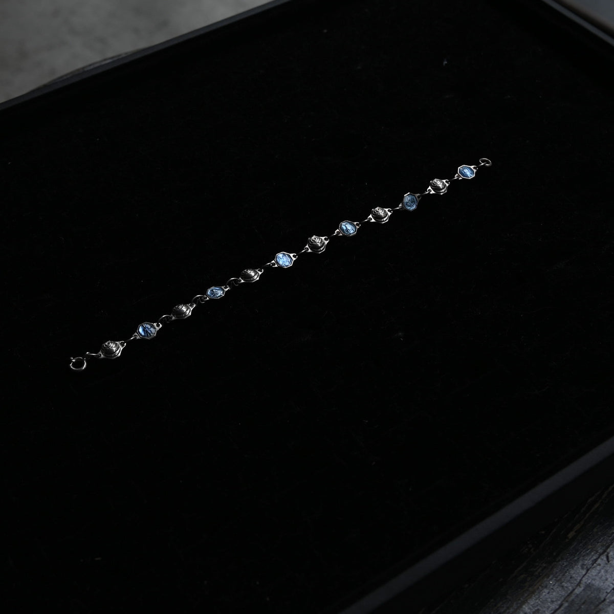 Vintage Blue Guilloché Enamel Bracelet｛RM-00215｝