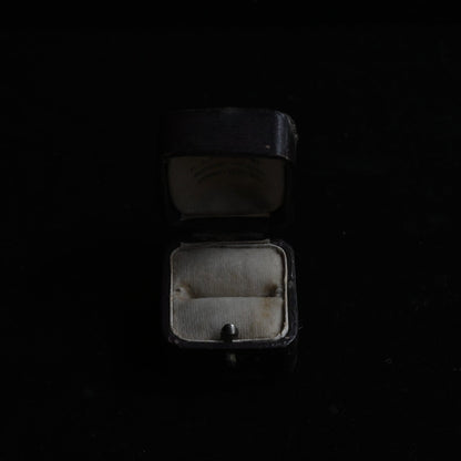 P. J. Palmquist, Greenville Ring Case"Dark Bordeaux"｛RB-00916｝