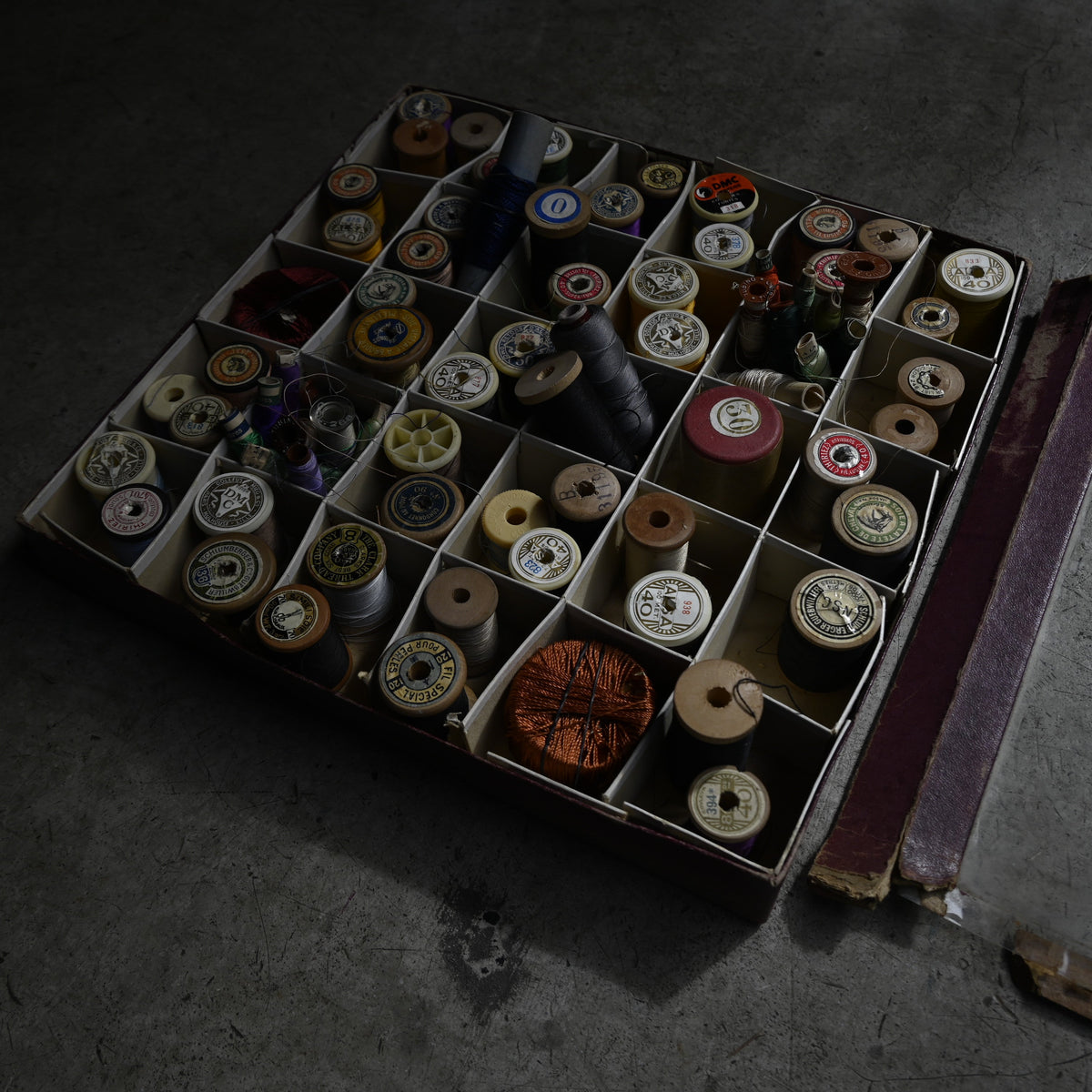 Haberdashery Thread Box "Le Phénix"｛RB-00701｝