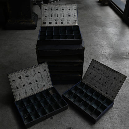 Parts Cabinet "Carbone Lorraine"｛RB-00133｝