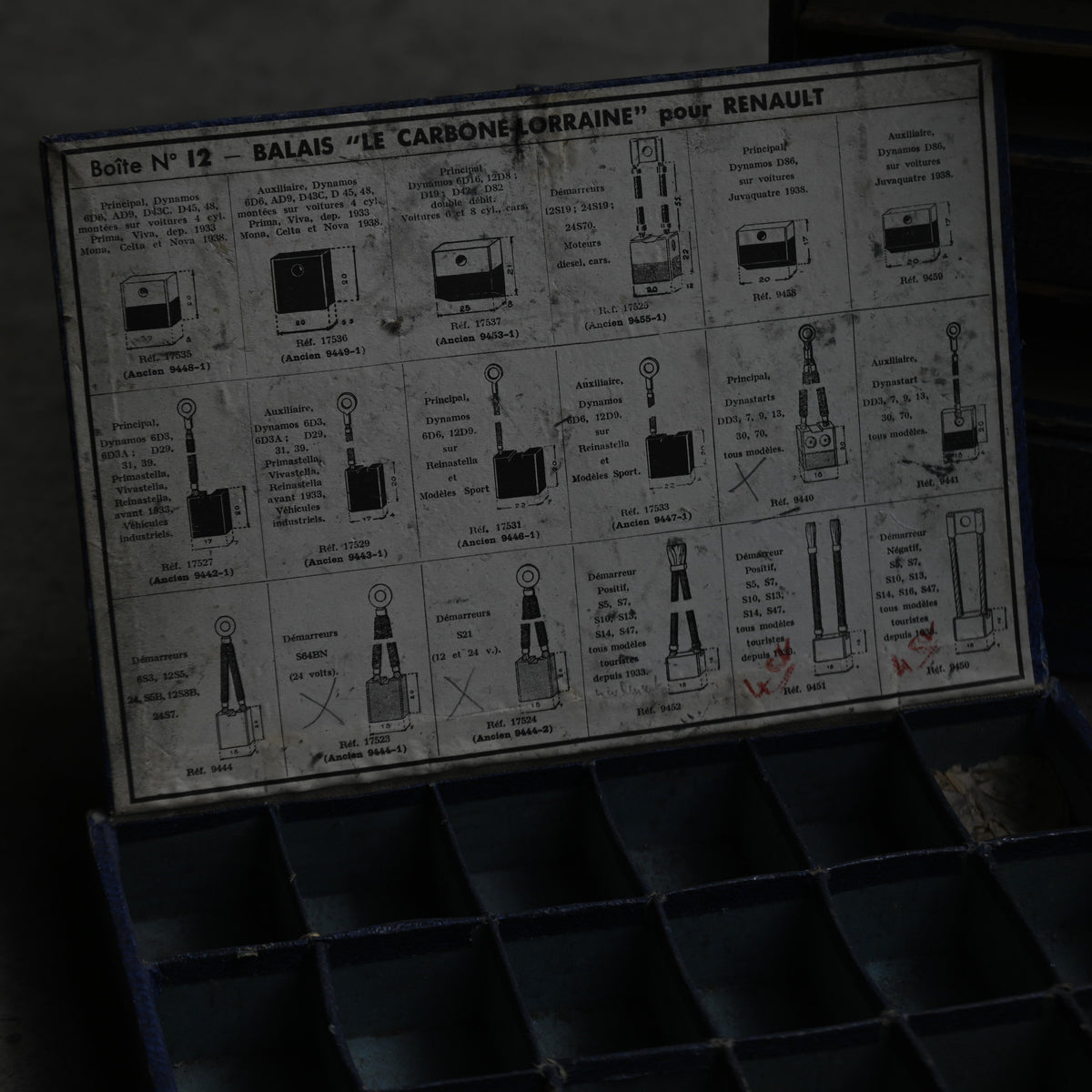 Parts Cabinet "Carbone Lorraine"｛RB-00133｝