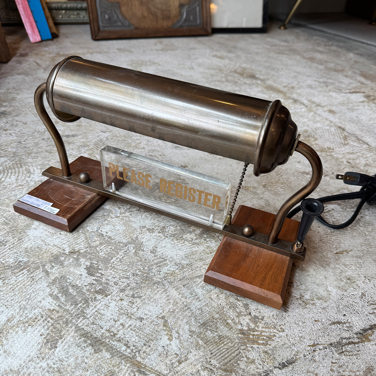 Desk Lamp "PLEASE REGISTER" ｛F-00402｝