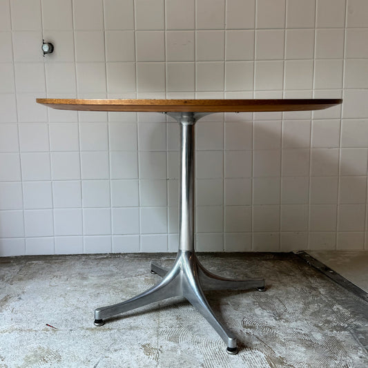 "Herman Miller" tulip table｛ F-00105 ｝