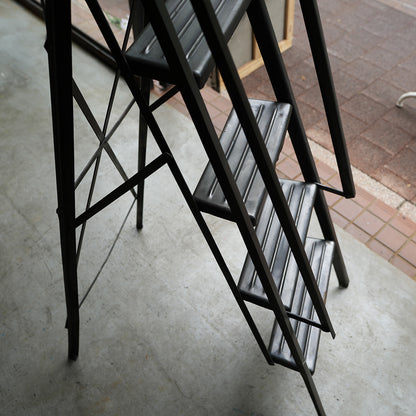 Steel stepladder｛R-00211｝