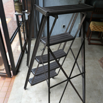 Steel stepladder｛R-00211｝