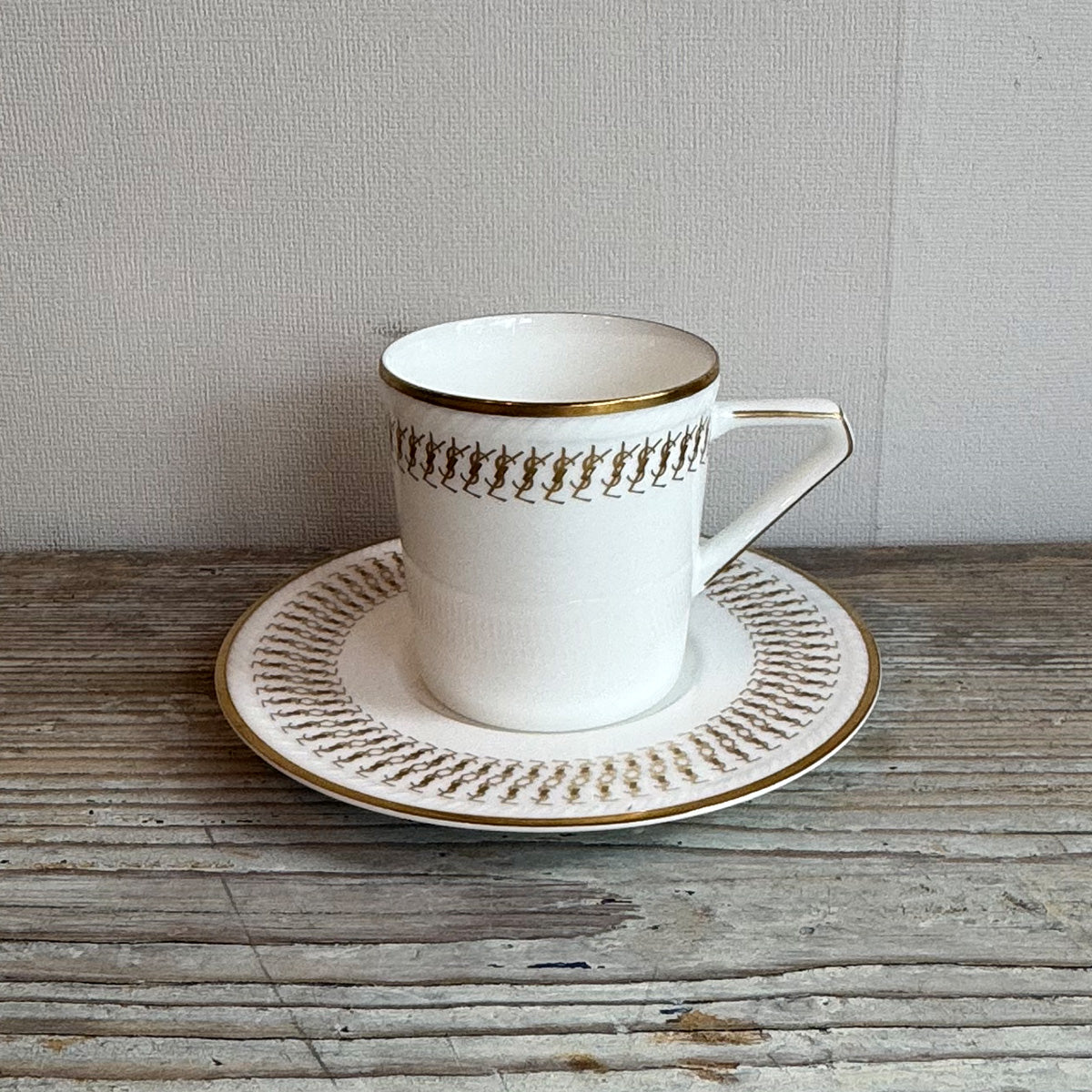 Yves Saint Laurent イヴサンローラン/ カップ&ソーサー｛F-00932｝