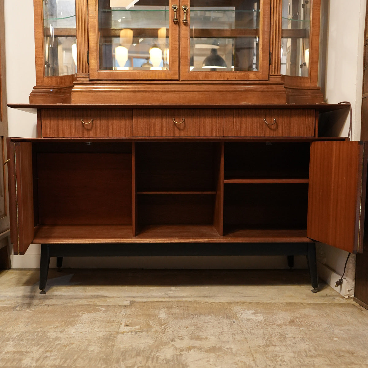 G-Plan / Tola & Black Side Board｛ F-00120｝