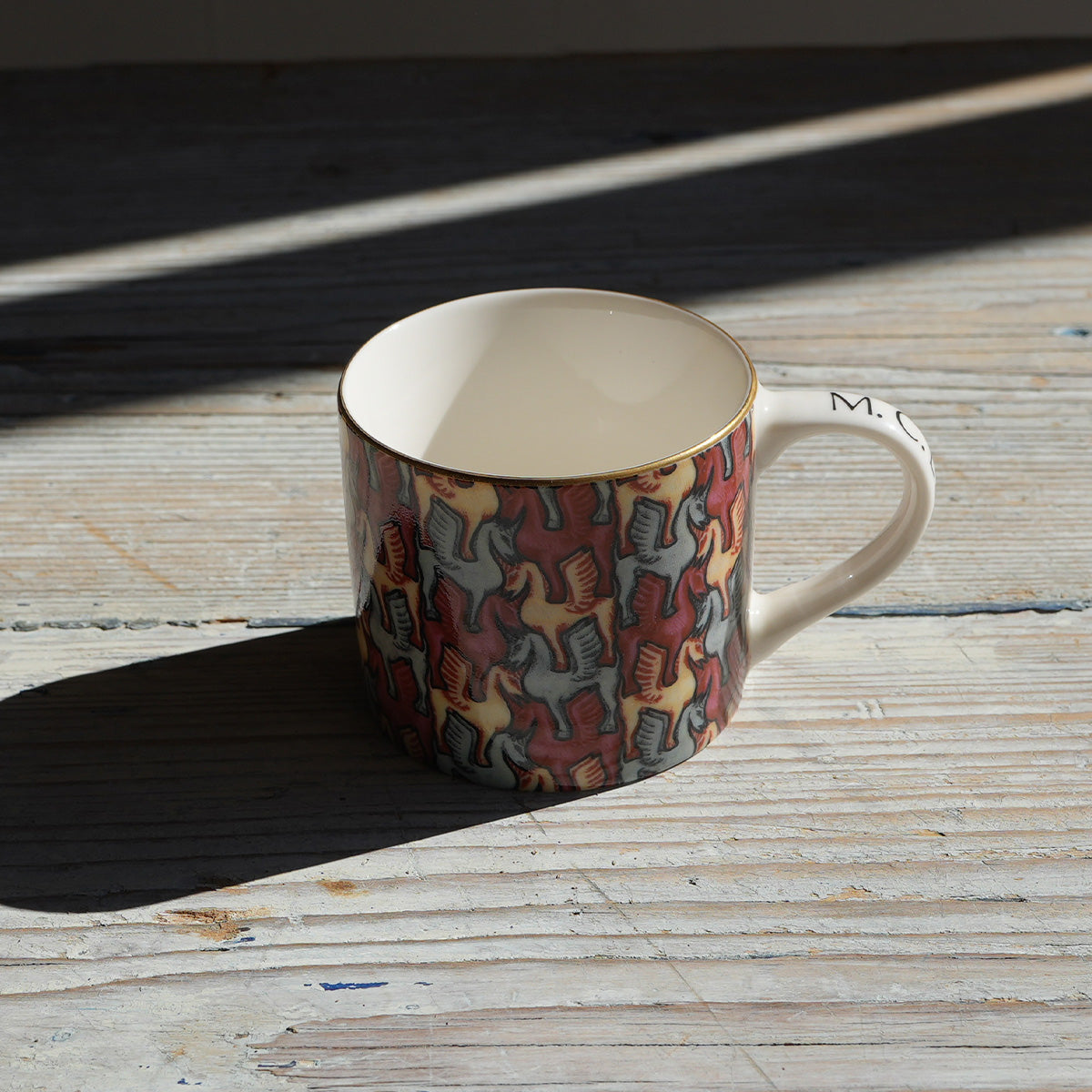 M.C.ESCHER / Cup ＆ Saucer Red｛F-00944｝