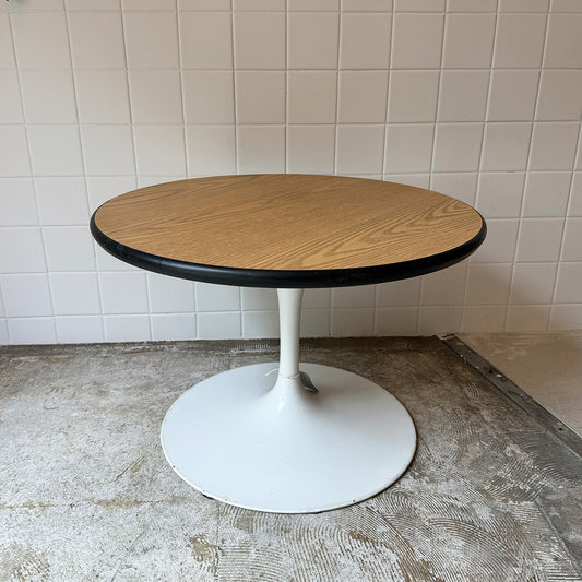 tulip table｛ F-00103 ｝